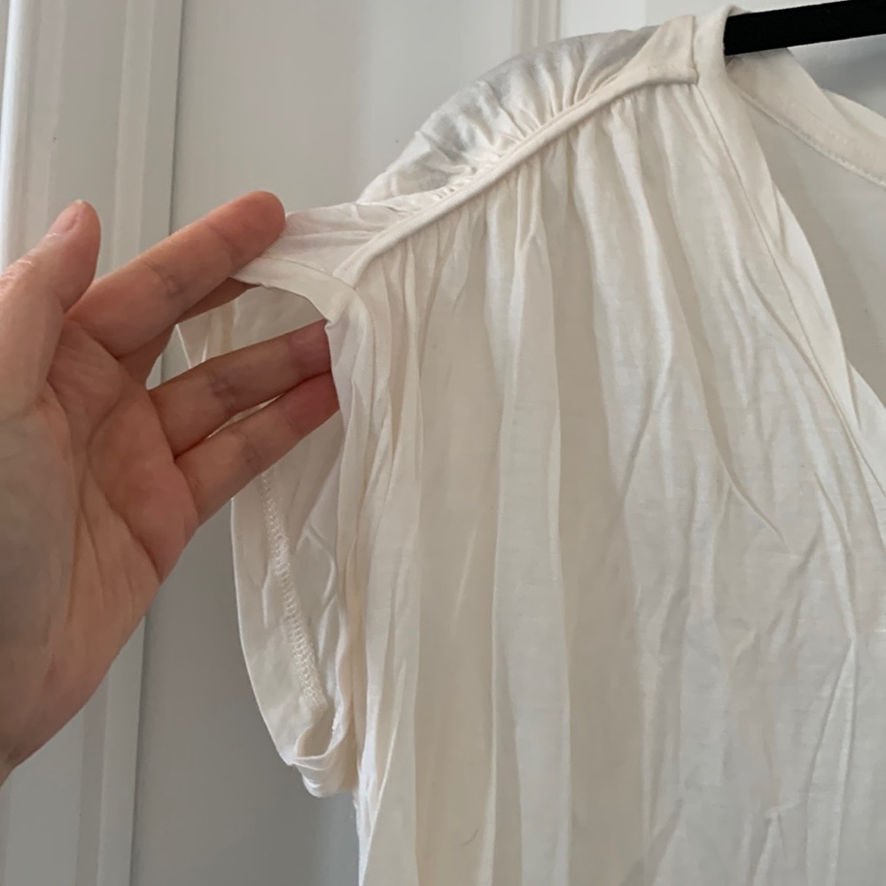 NWT LOFT Ivory Pretzel Twist V-Neckline Short Sleeves Sheer Top Size S - Picture 5 of 15